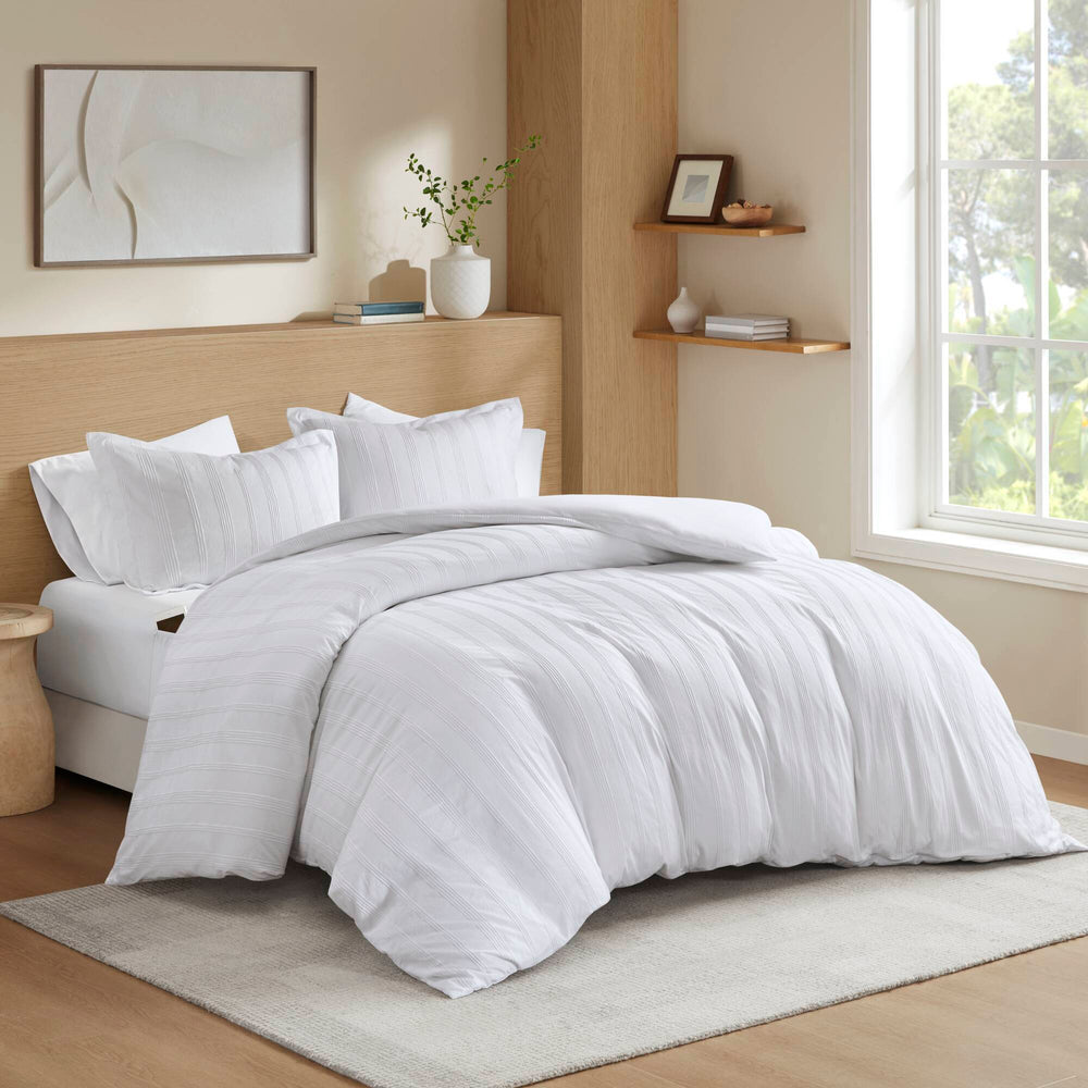 3-Piece King Woven Striped Duvet Set Media 1