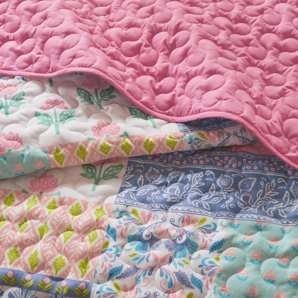 4-Piece Full/Queen 4pcs Quilt Set,Pink Media 10
