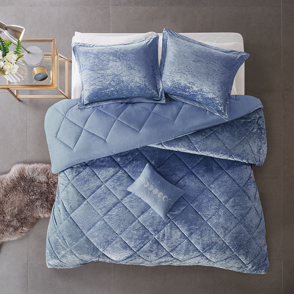Full/Queen Velvet Comforter Set with Throw Pillow Media 9