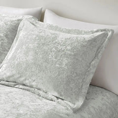 Crushed Velvet Sherpa Reversible Comforter Set perspective