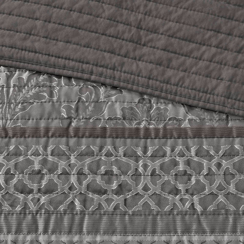 6-Piece King/Cal King 6 Piece Jacquard Quilt Set with Throw Pillows,Grey