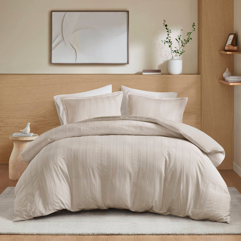 3-Piece Cal King Woven Striped Duvet Set Media 18
