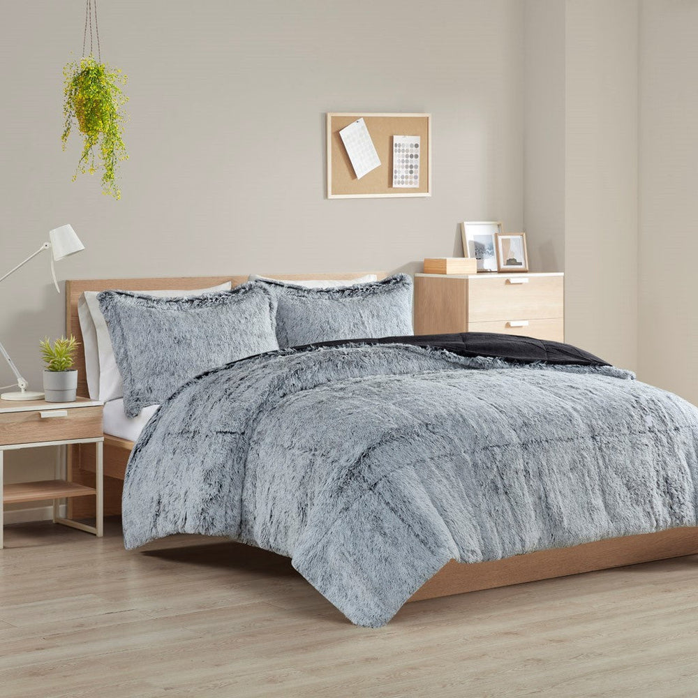 Full/Queen Shaggy Long Fur Comforter Mini Set Media 1
