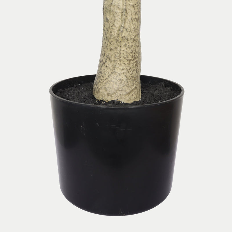 5FT Realistic Artificial Eucalyptus Tree in Black Plastic Pot with Lush Green Fabric Leaves, Indoor Potted Faux Plant for Home Office Decor