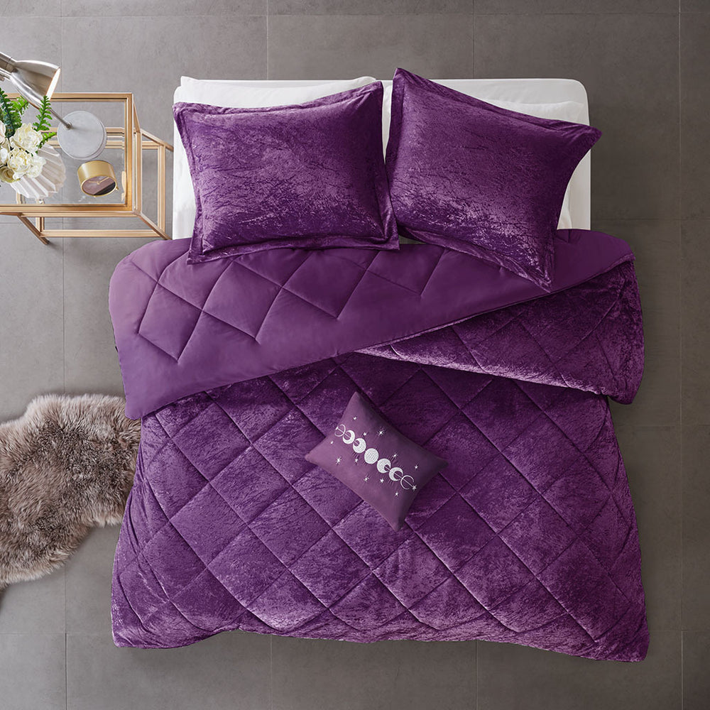 King/Cal King Velvet Comforter Set with Throw Pillow Media 6