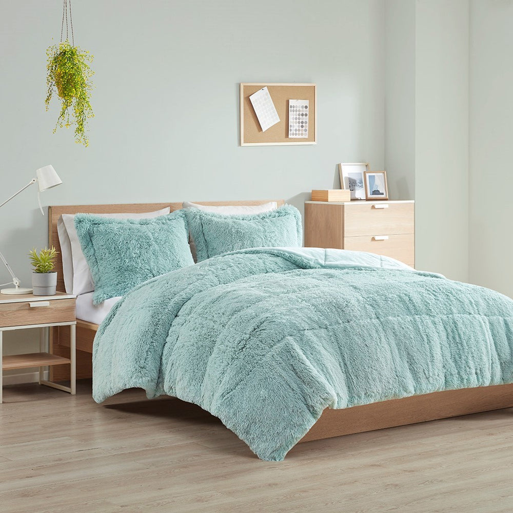 King/Cal King Shaggy Long Fur Comforter Mini Set Media 1