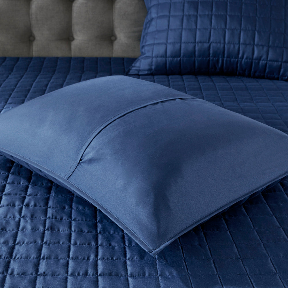 8 Piece Comforter and Quilt Set Collection Navy King/Cal King Media 9