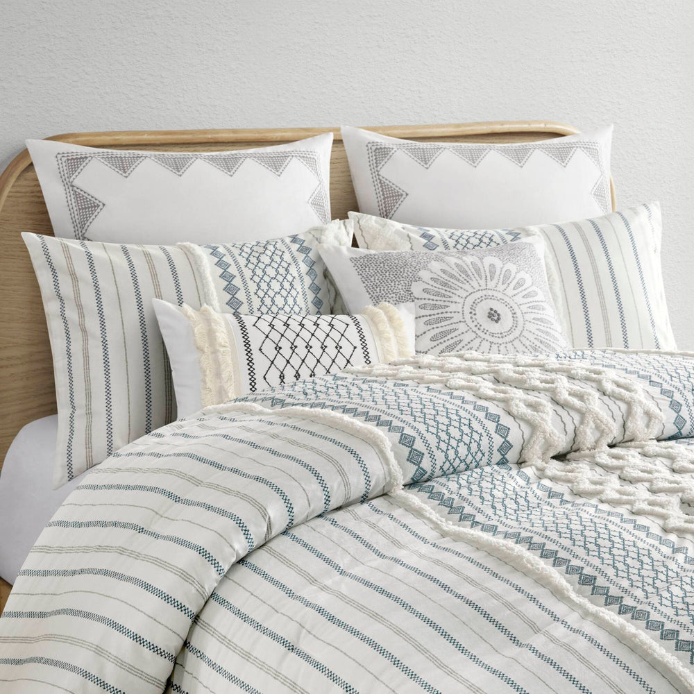 Cotton Printed Comforter Set with Chenille White/Navy King/Cal King Media 2