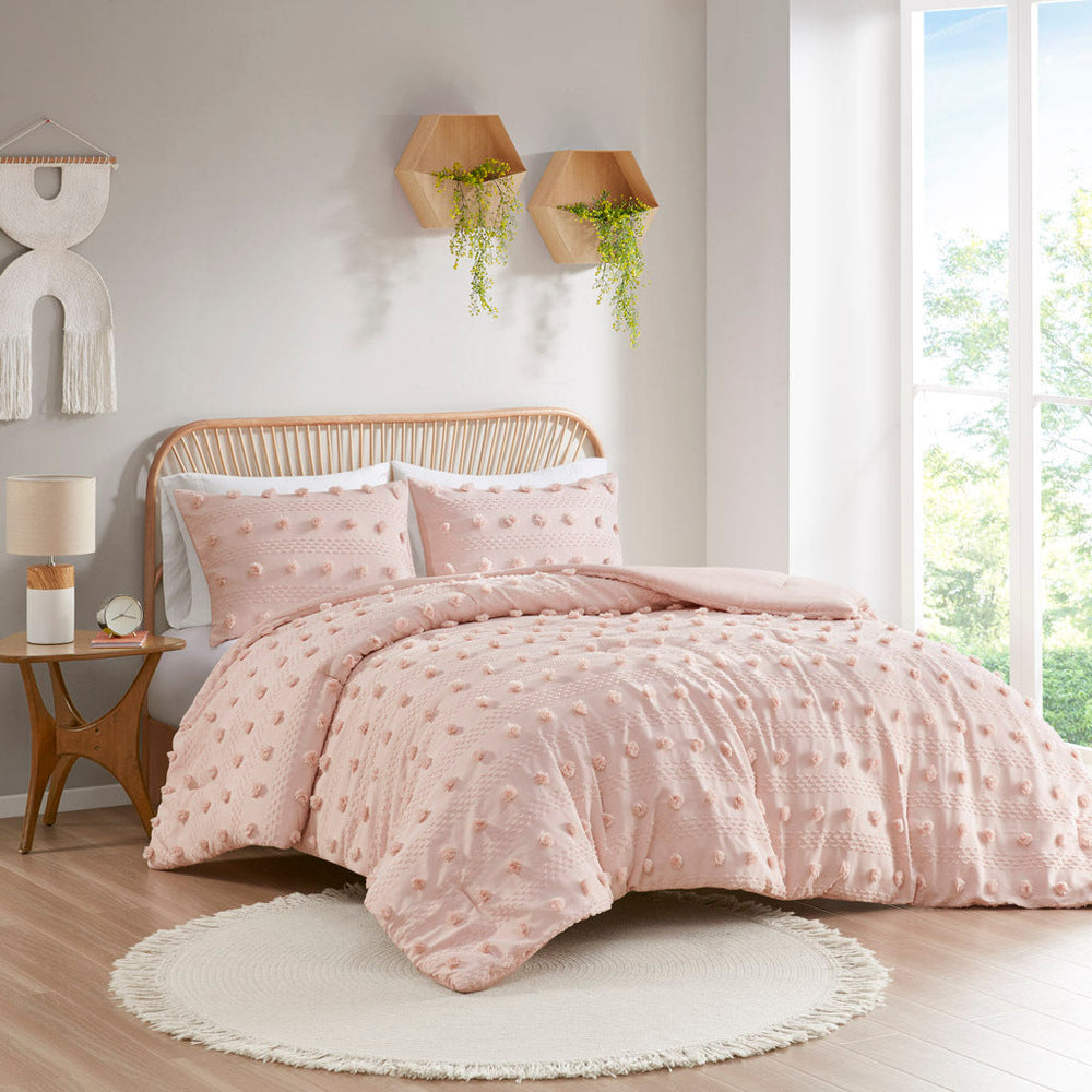 Twin/Twin XL Clip Jacquard Comforter Set Media 1