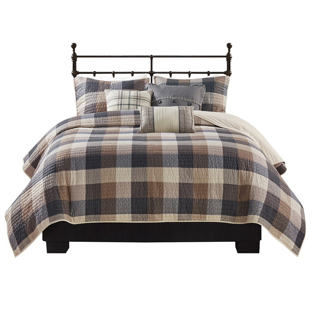 6 Piece Printed Herringbone Quilt Set with Throw Pillows Neutral King/Cal King Media 2