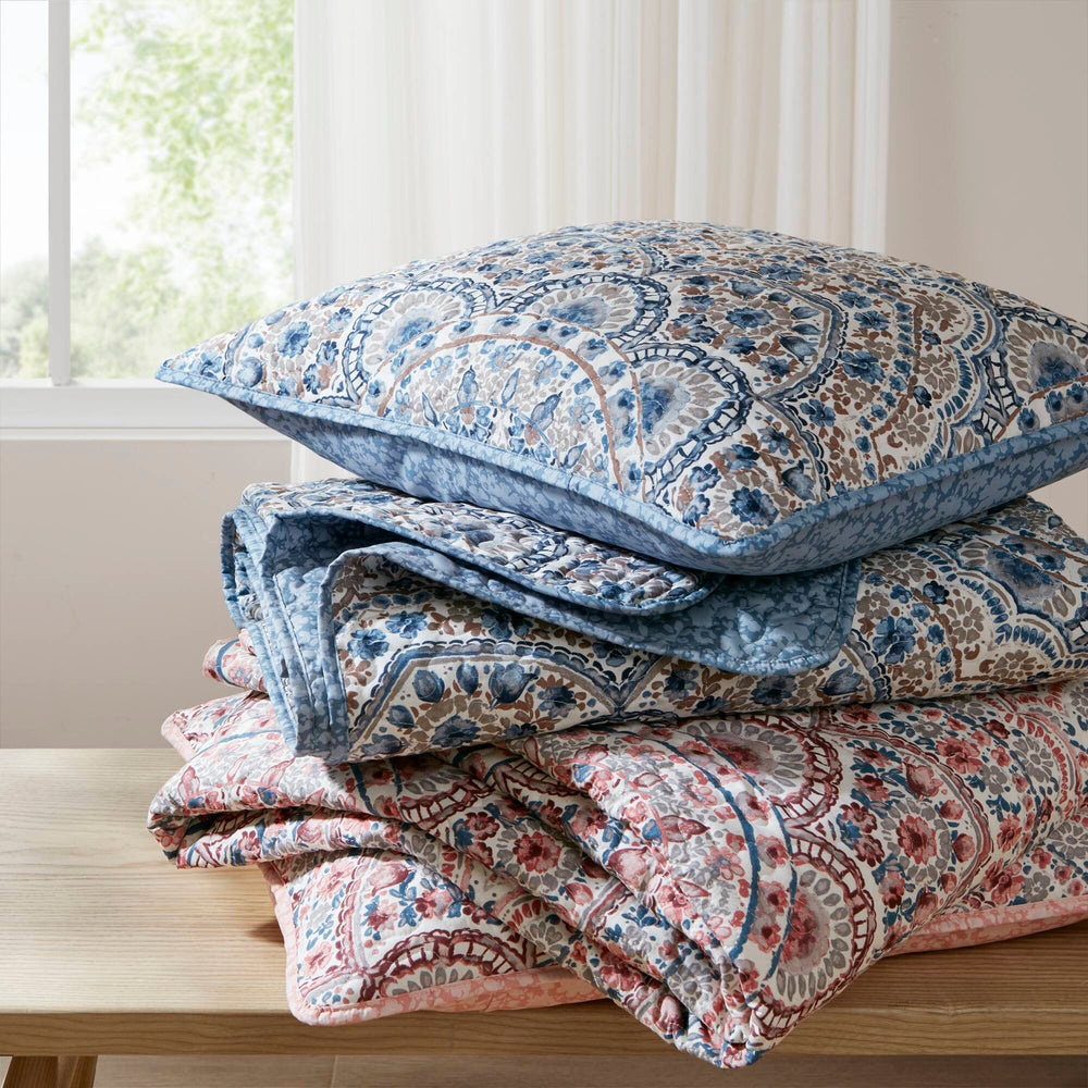 3-Piece King Boho Floral Reversible Quilt Media 11