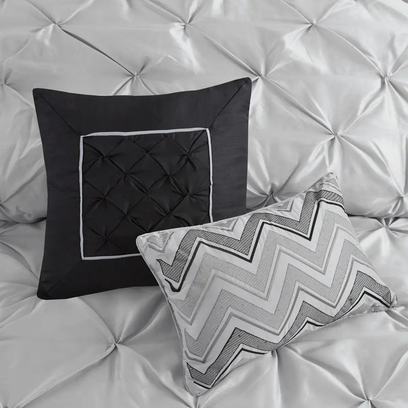 7-Piece 100% Polyester Pieced Pleated Tufted Comforter Set