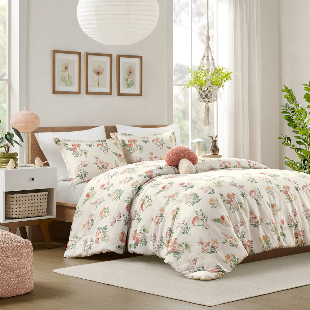 Mushroom Garden Comforter Set Twin/Twin XL Media 1