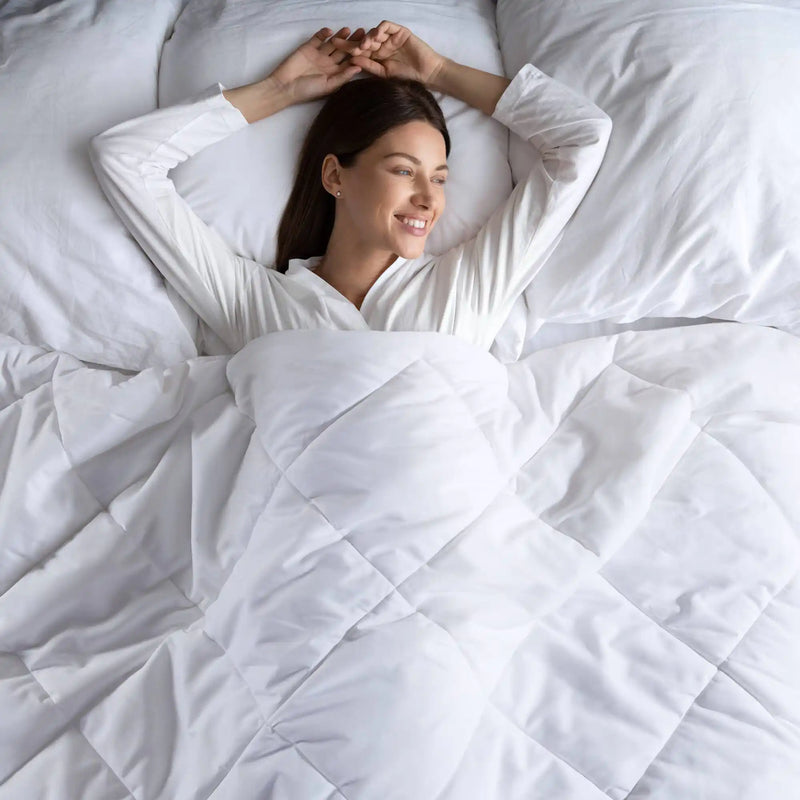 Oversized Down Alternative Comforter
