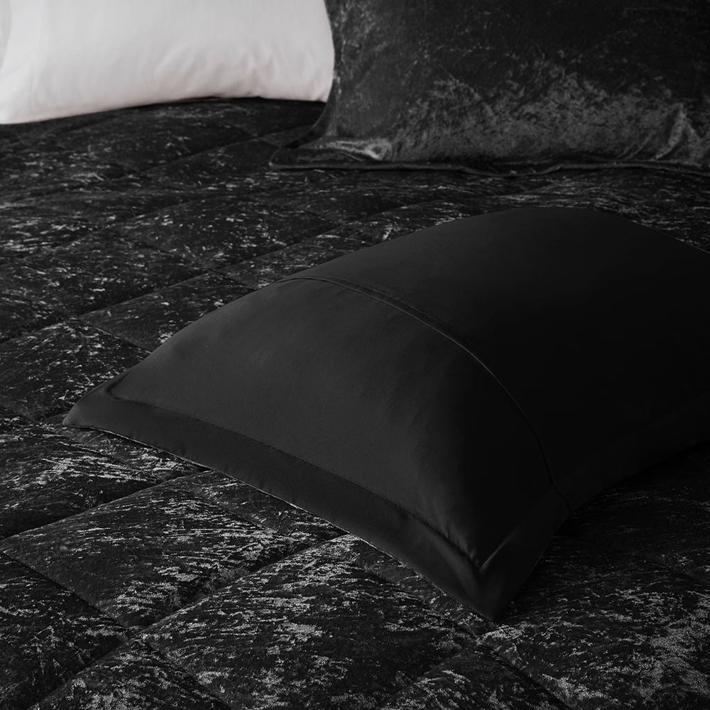 Full/Queen Velvet Comforter Set with Throw Pillow Media 12