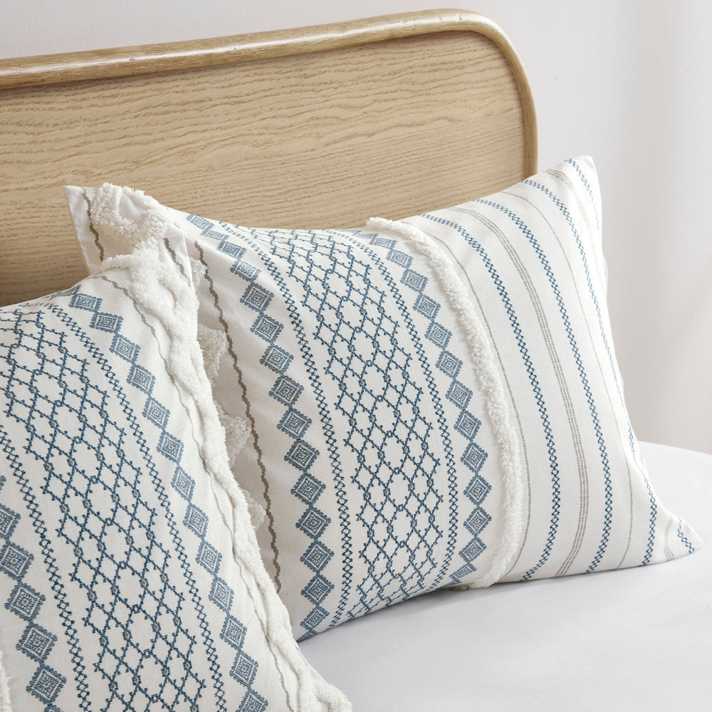 King/Cal King Cotton Printed Duvet Cover Set with Chenille Media 6