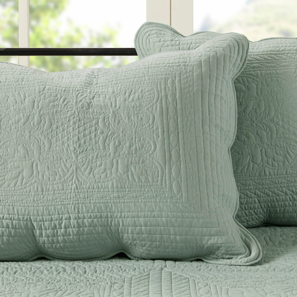 6 Piece Reversible Scalloped Edge Daybed Cover Set Seafoam Daybed Media 10