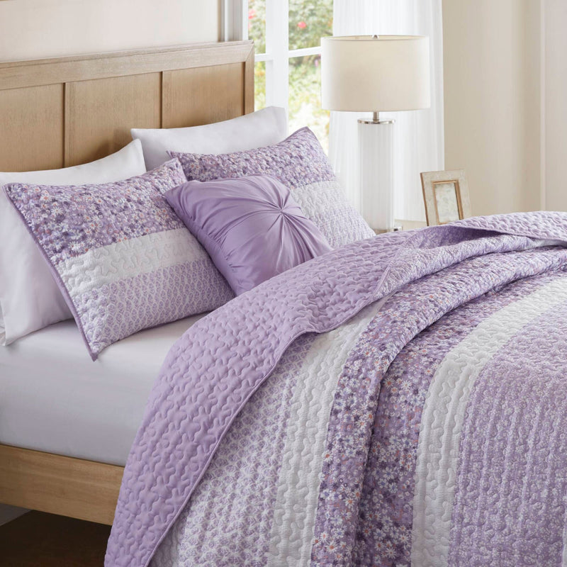4 PCS Full/Queen Seersucker Quilt Set with Throw
