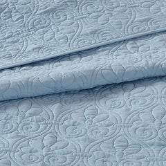 Reversible Quilt and Bedspread Set perspective