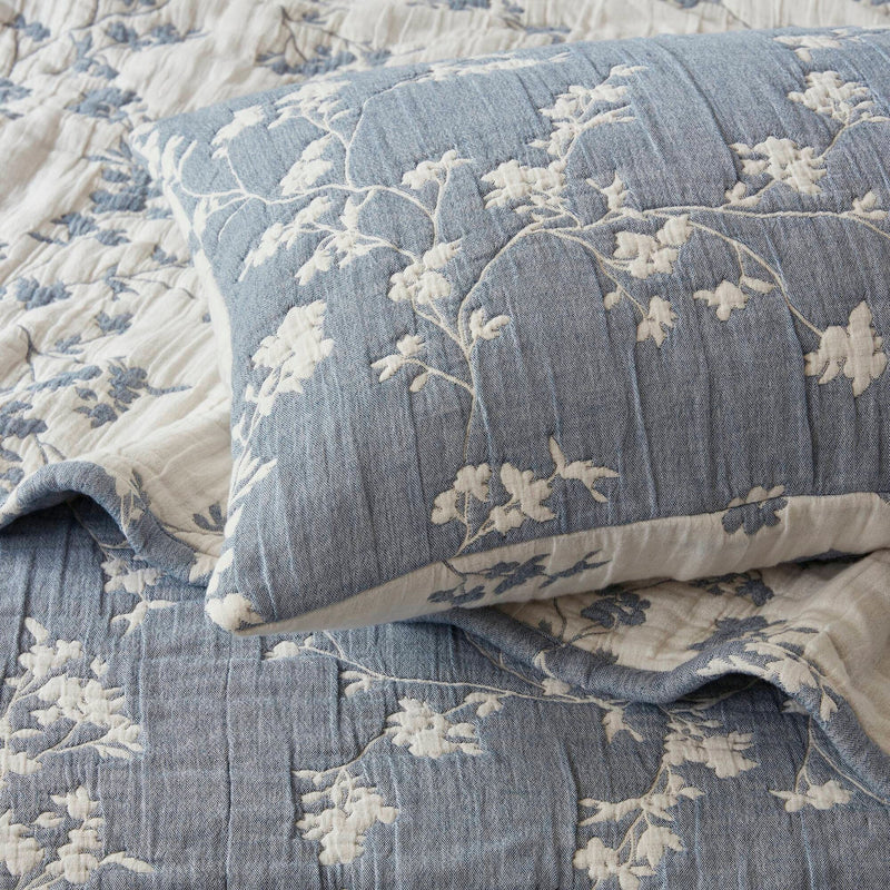 3 Pieces King Jacquard Cotton Gauze Quilt Set,Blue