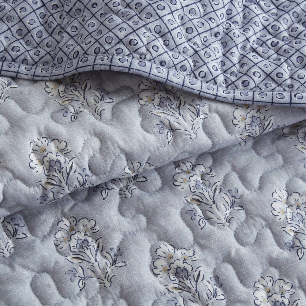 3-Piece Queen 3 Piece Ruffle Printed Quilt Set,Blue Media 15