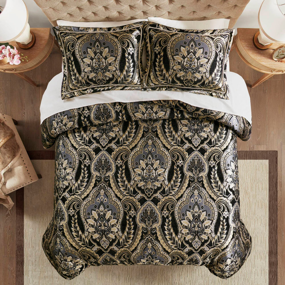 4 PCS King Comforter Set Media 8