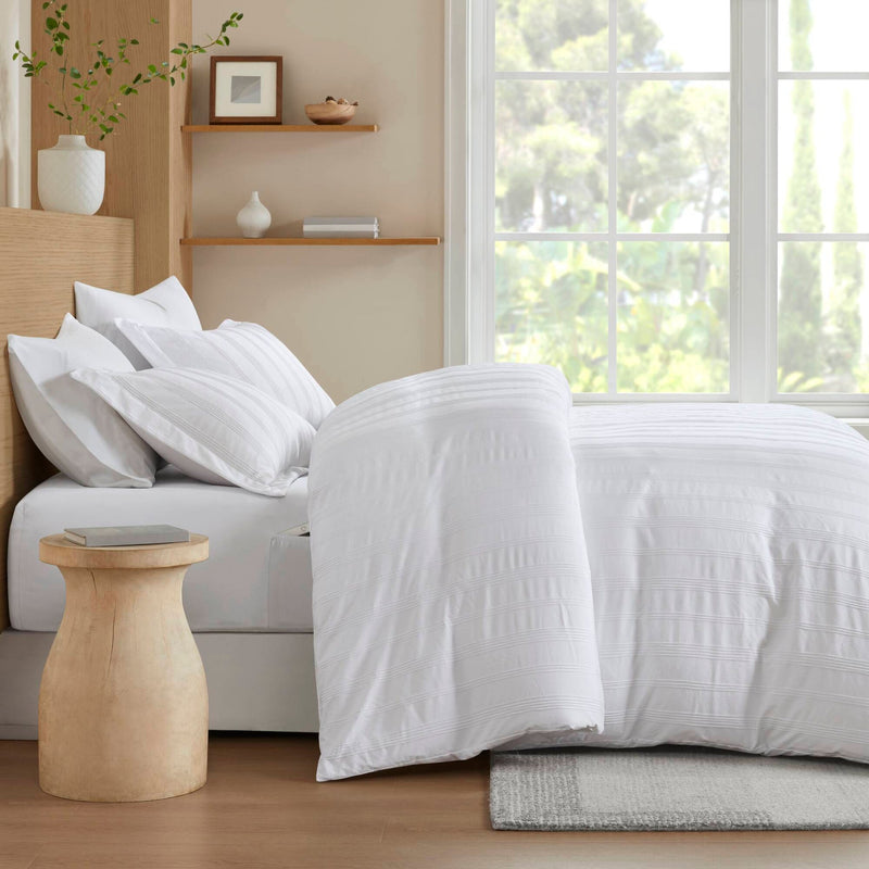 3-Piece Queen Woven Striped Duvet Set