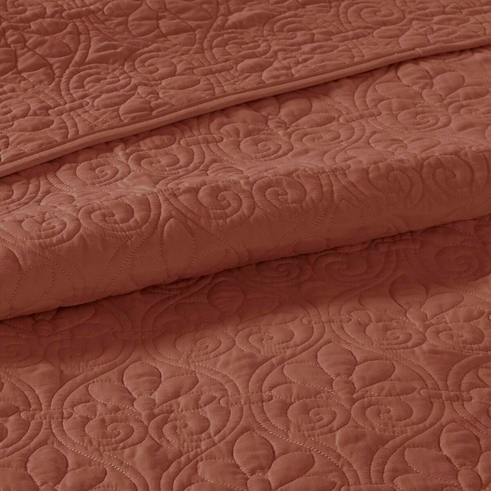 3 Piece Reversible Quilt Set Clay Red King/Cal King Media 6