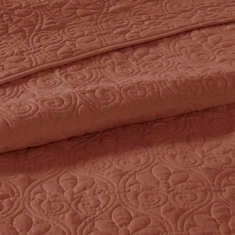 3 Piece Reversible Quilt Set Clay Red Full/Queen