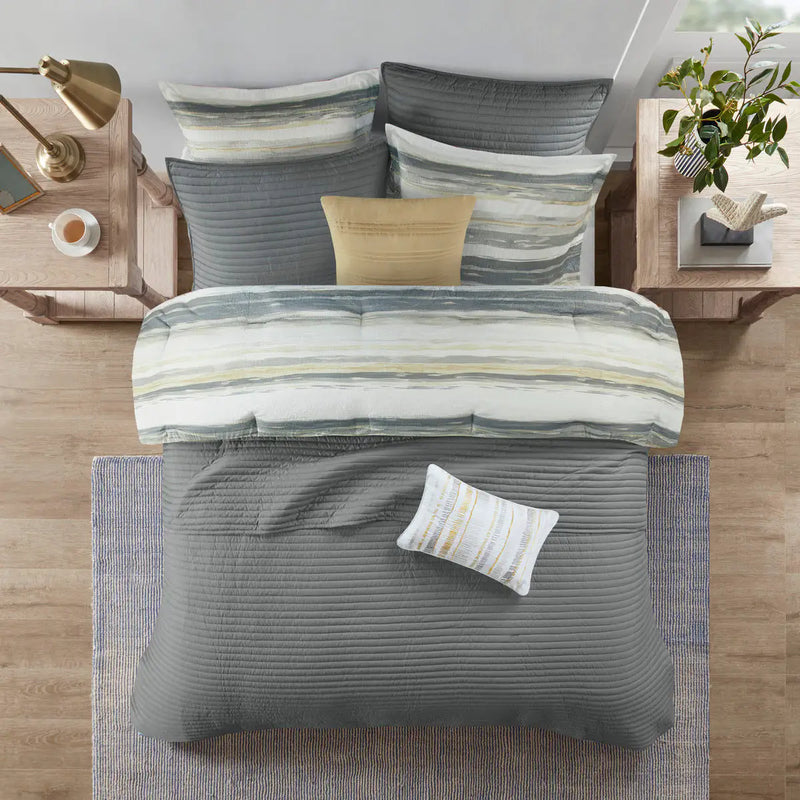 8 Piece Printed Seersucker Comforter and Quilt Set Collection