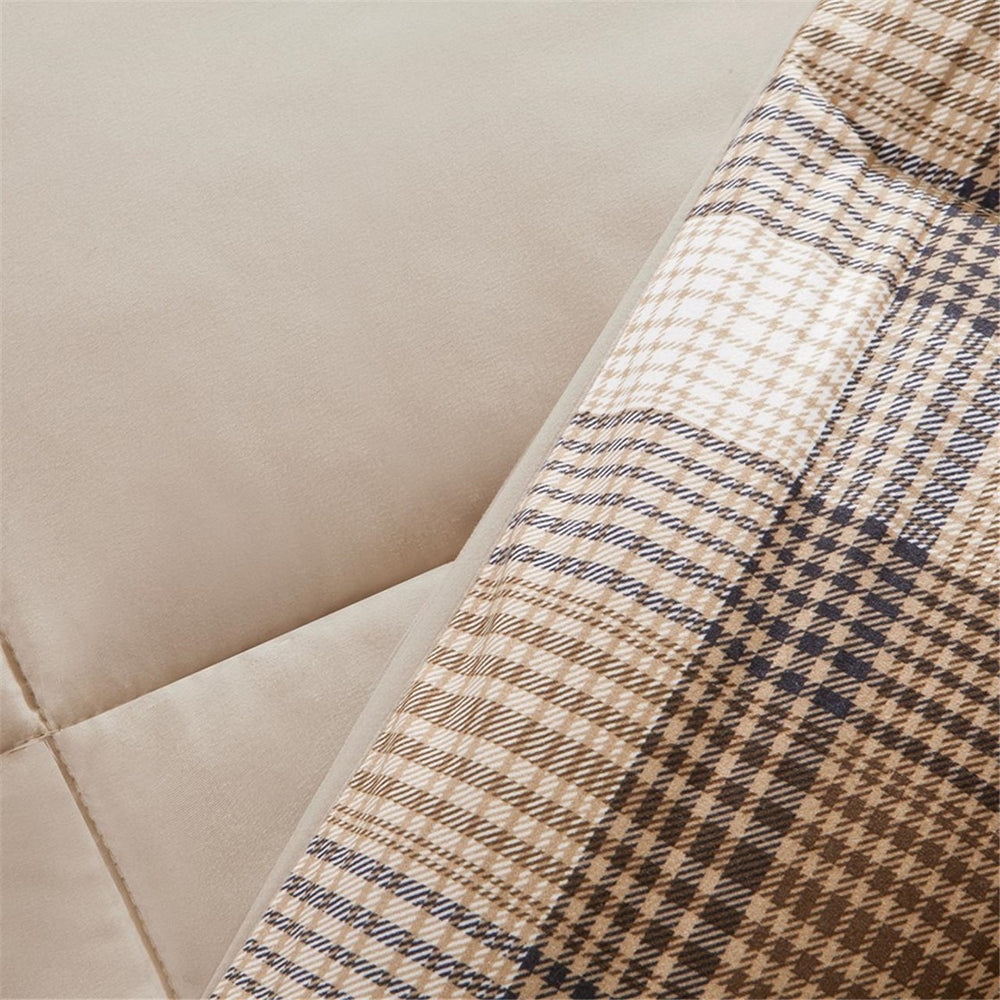 Full/Queen Classic Quilting Soft and Cozy Microfiber Solid Reverse Down Alternative Comforter Set Media 5
