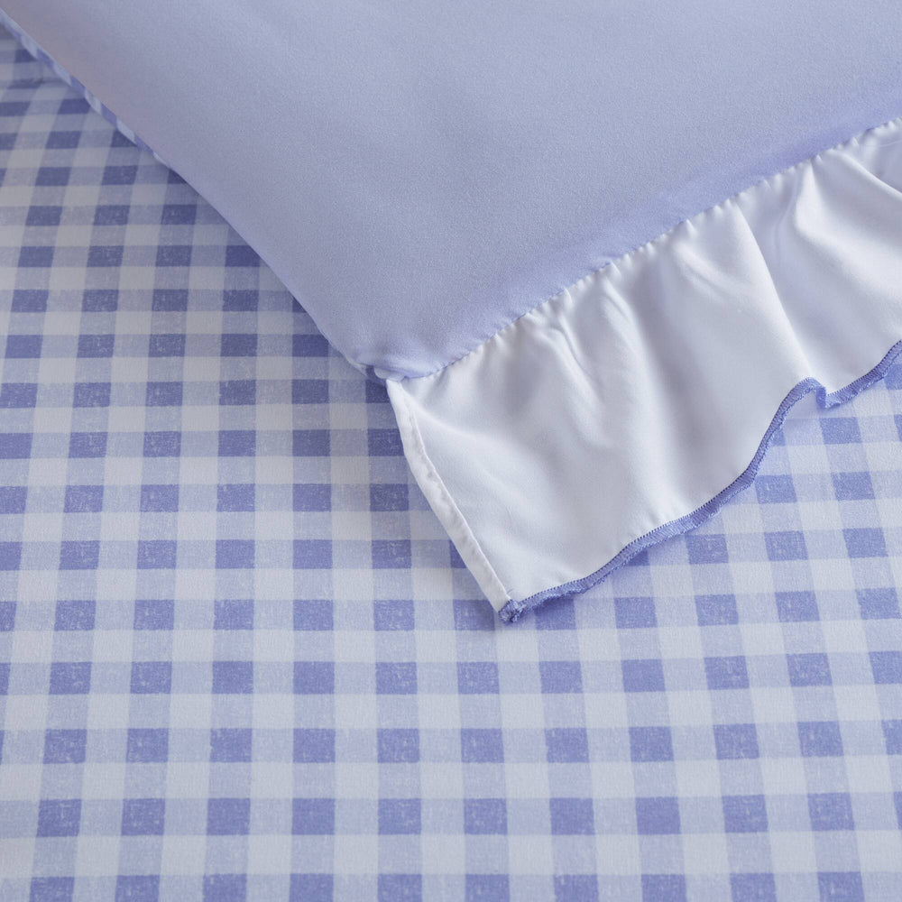 4-Piece Full/Queen Comforter Set Media 8