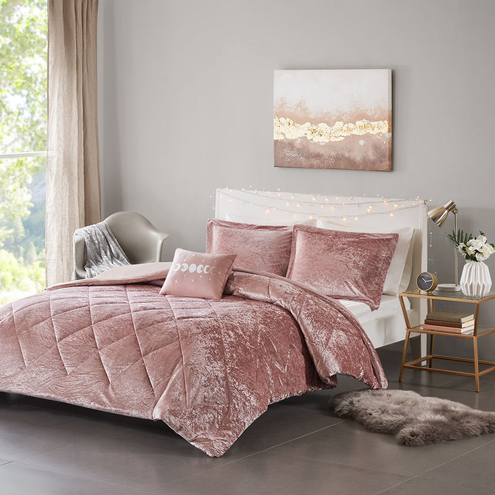 King/Cal King Velvet Duvet Cover Set with Throw Pillow Media 1