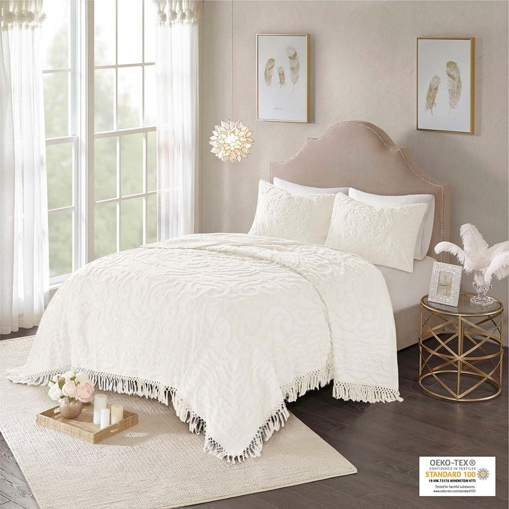 Tufted Cotton Chenille Medallion Fringe Coverlet Mini Set Off-White King/Cal King Media 2