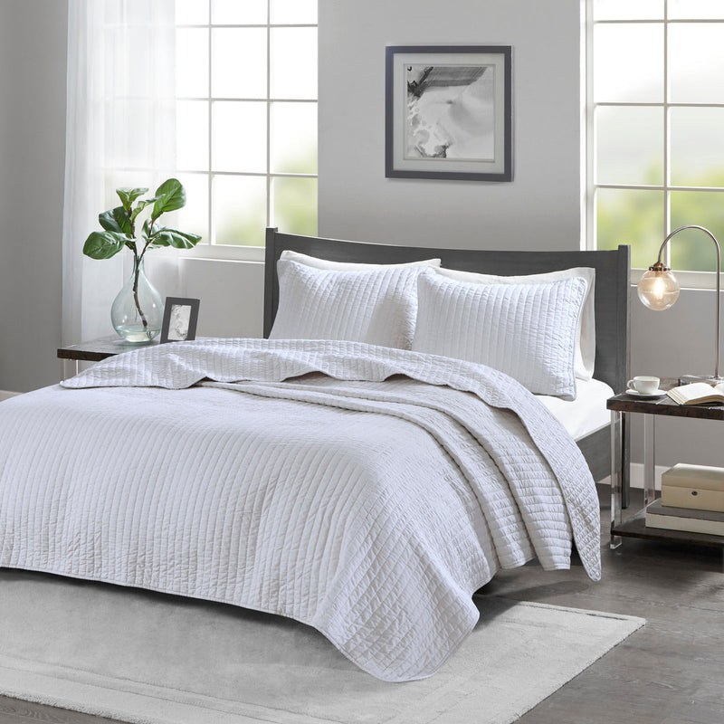 2 Piece Quilt Set White Twin/Twin XL