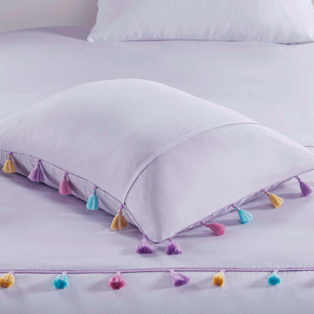 Tassel Comforter Set with Heart Shaped Throw Pillow Full/Queen Media 6