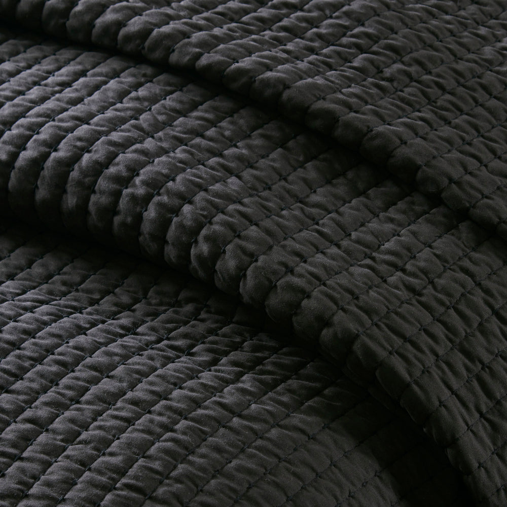 3 Piece Quilt Set Black King/Cal King Media 11