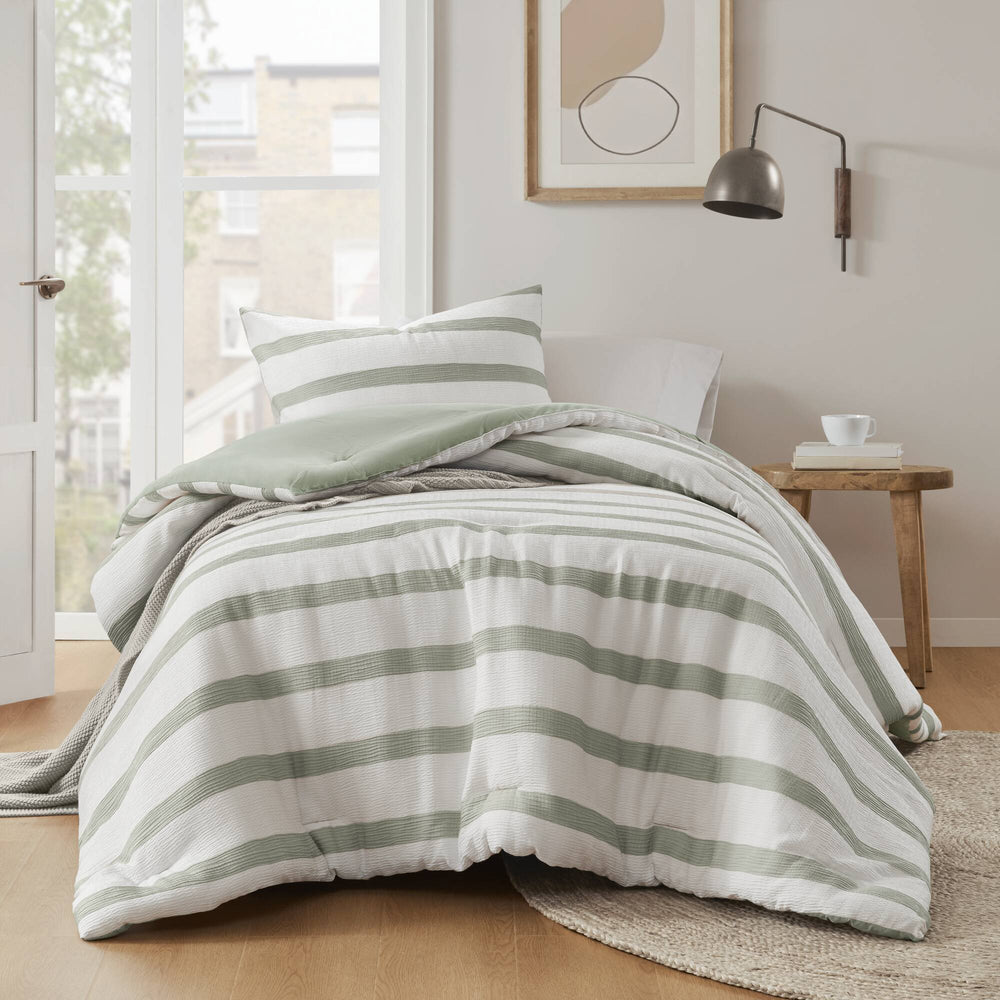 2-Piece Twin/Twin XL Yarn-dyed striped comforter Media 13