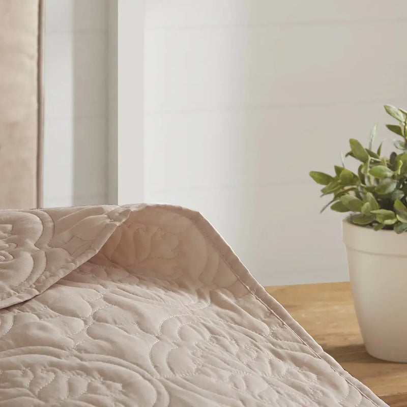 3 Piece Reversible Bedspread Set