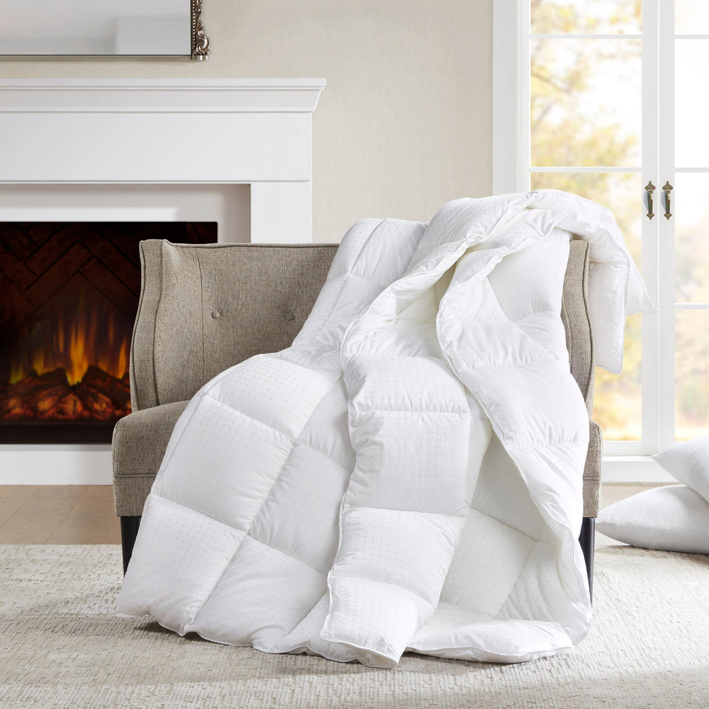 King/Cal King Dobby Cotton Down Alternative Comforter Media 1