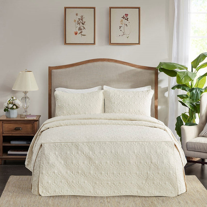 3 Piece Split Corner Pleated Quilted Bedspread Cream Queen