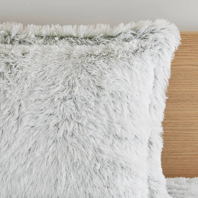 Shaggy Faux Fur Comforter Mini Set