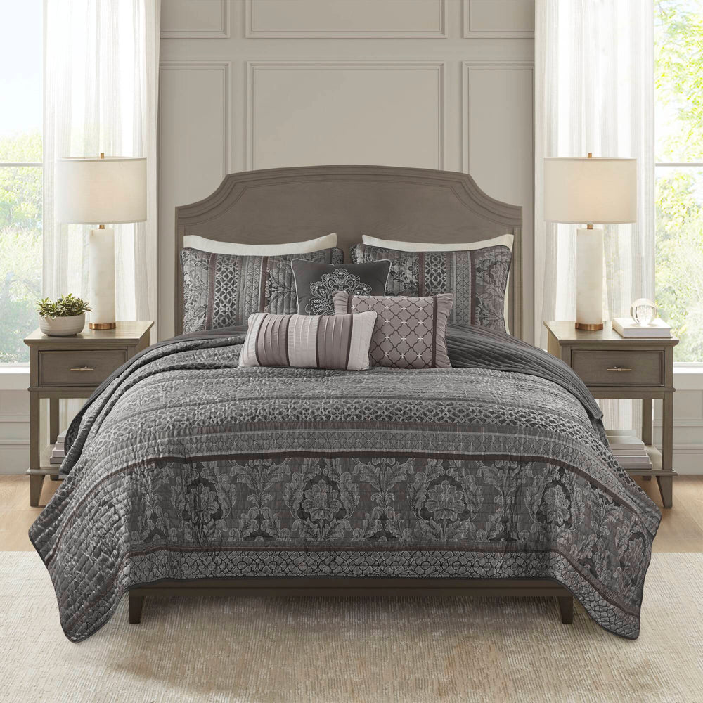 6-Piece King/Cal King 6 Piece Jacquard Quilt Set with Throw Pillows,Grey Media 1