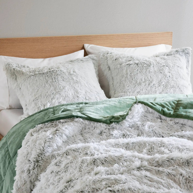 Shaggy Faux Fur Comforter Mini Set