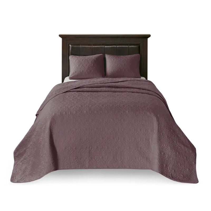 Reversible Quilt and Bedspread Set