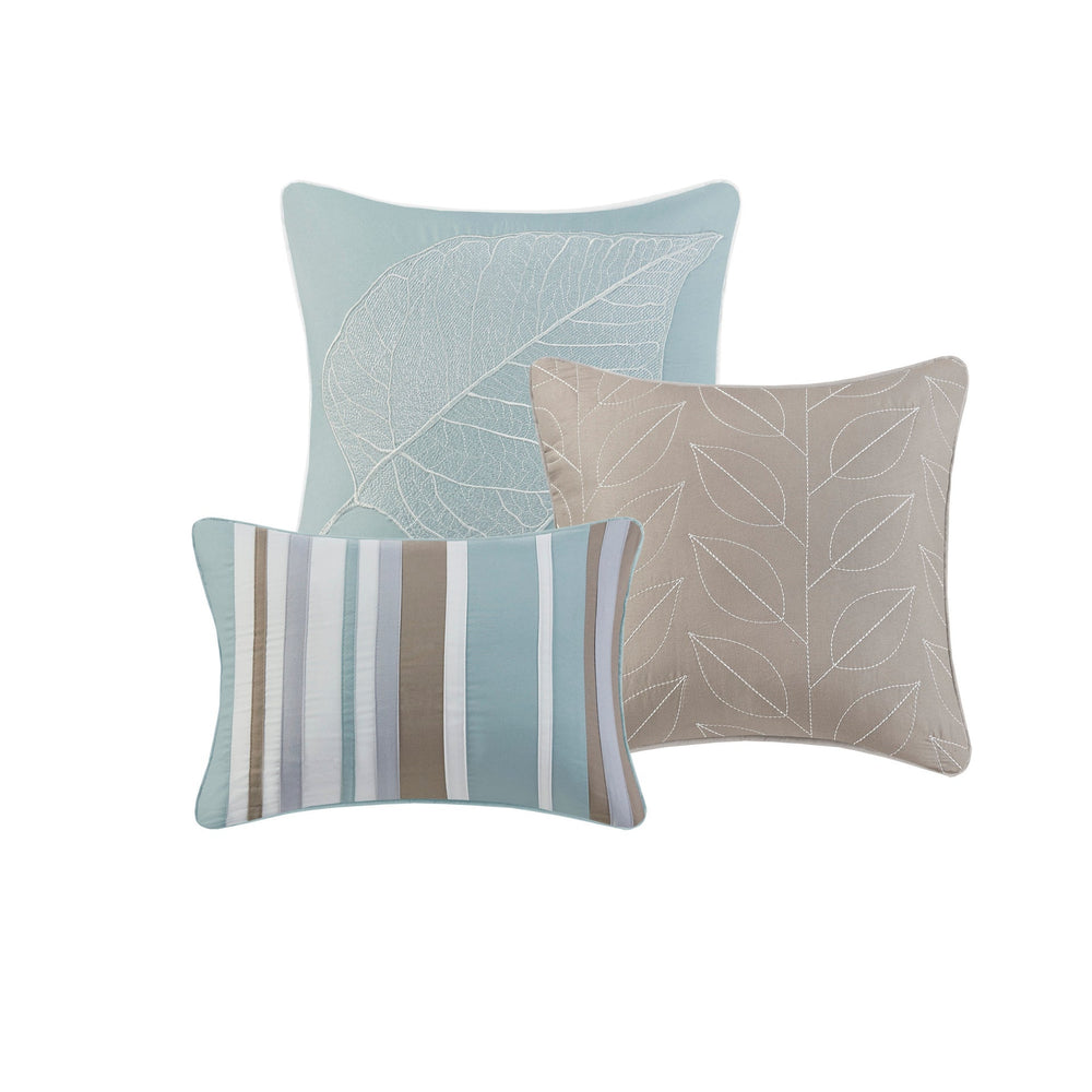 6 Piece Embroidered Quilt Set with Throw Pillows Blue Full/Queen Media 11