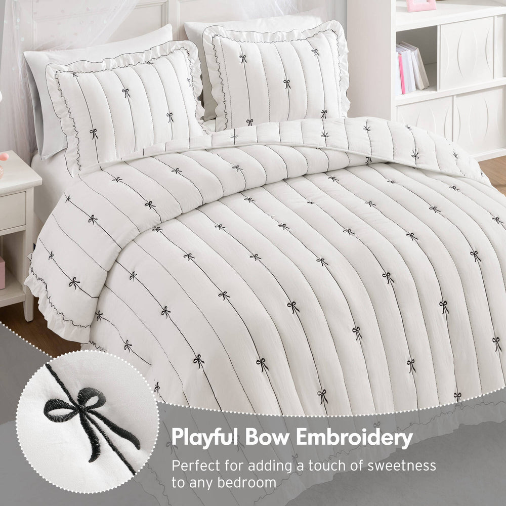 3- Piece Full/Queen Quilt Mini Set Media 4