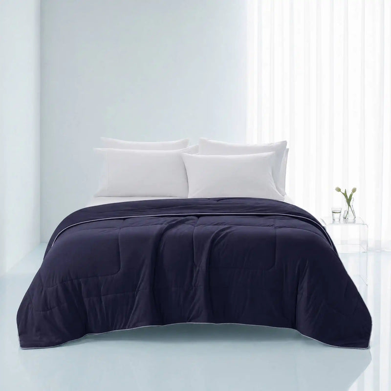 1 Piece Down Alternative Comforter