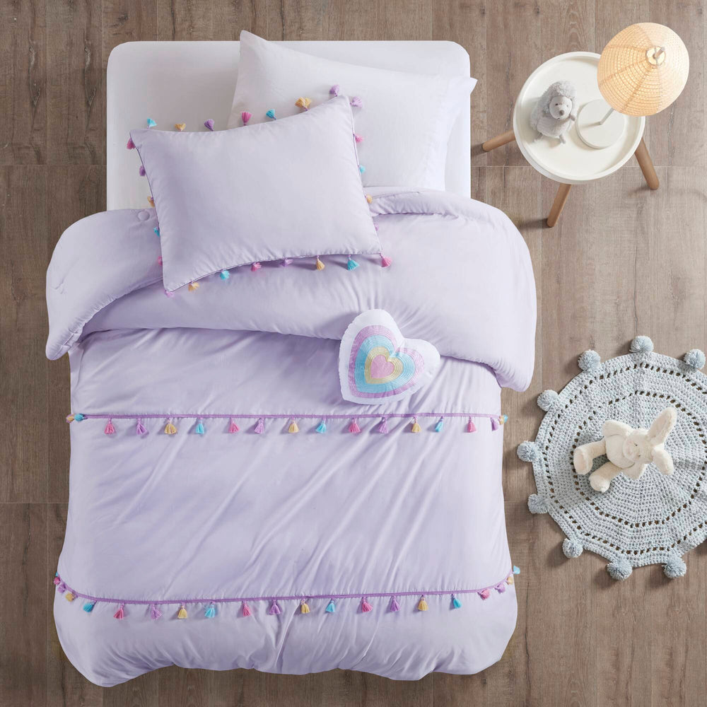 Tassel Comforter Set with Heart Shaped Throw Pillow Full/Queen Media 9