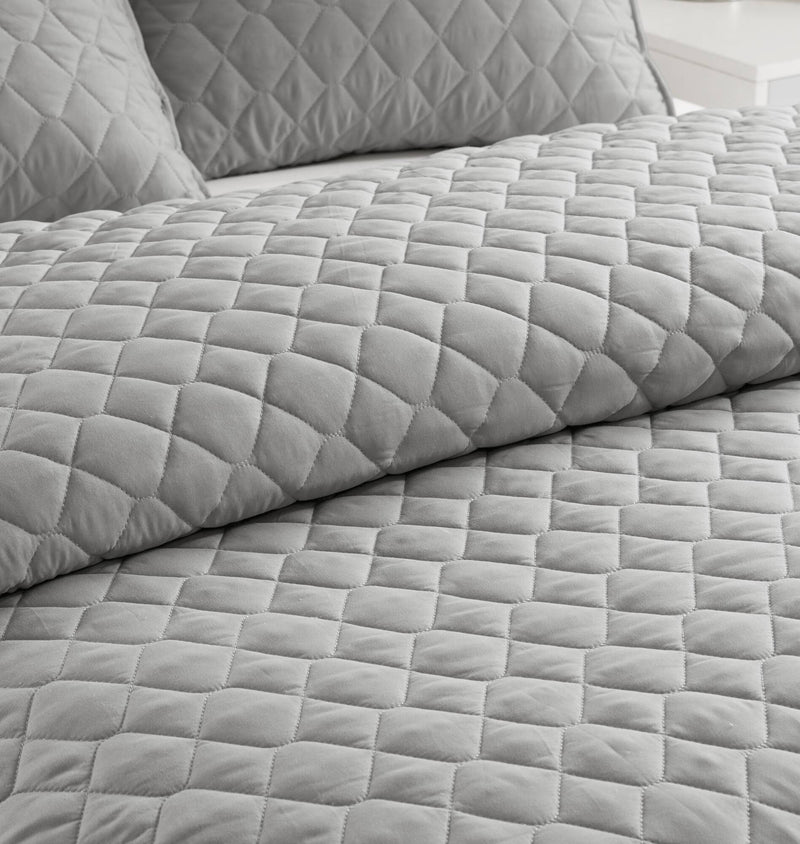 10- Piece Jacquard Comforter Set